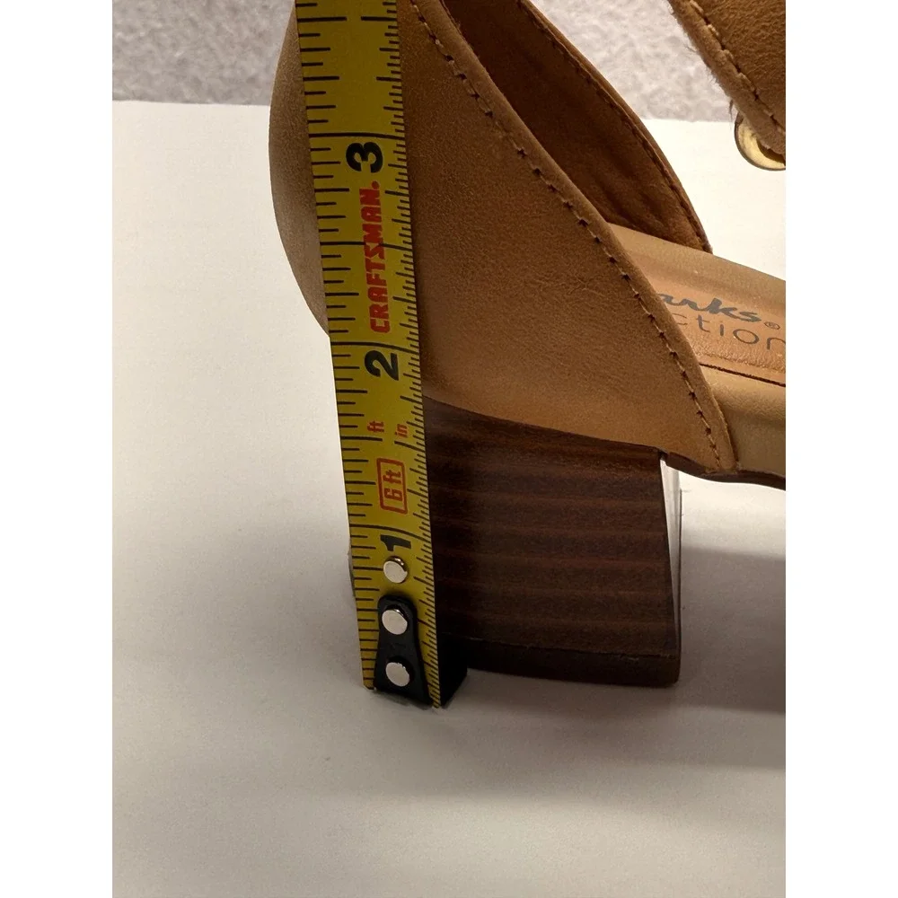 Clarks Collection Tan Woven Ankle Strap Block Heel Sandals 6.5W 261711735040